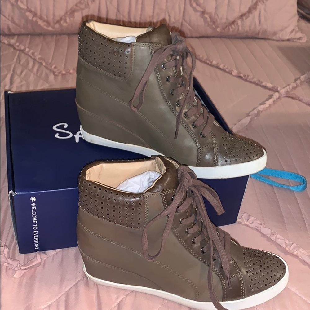 wedge sneakers